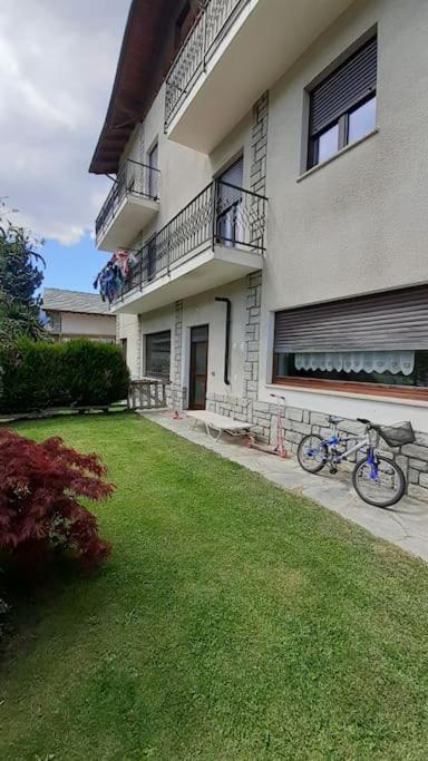 Lo Tsanty Casa Vacanza Аоста Екстер'єр фото